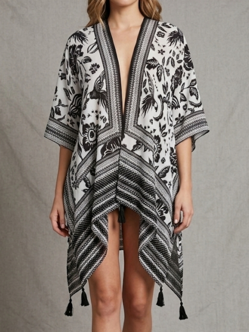 Vince Camuto Black & White Floral Tassel Kimono Shrug